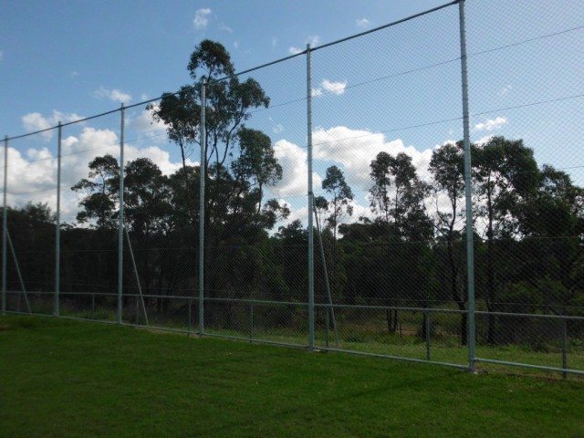 Golf course fence screens - Chainwire Fencing Newcastle