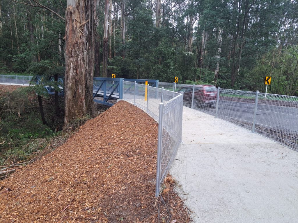 Cycleway fencing - Cycleway fencing